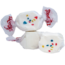 Load image into Gallery viewer, Frosted cup cake salt water taffy 500g bag