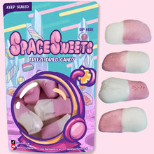 Load image into Gallery viewer, Freeze Dried Drumstick Squashies Original Raspberry &amp; Milk Flavour
