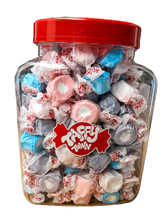Load image into Gallery viewer, Assorted Berries &amp; cream salt water taffy gift jar
